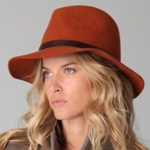 rag & bone felted wool fedora in rust (small)